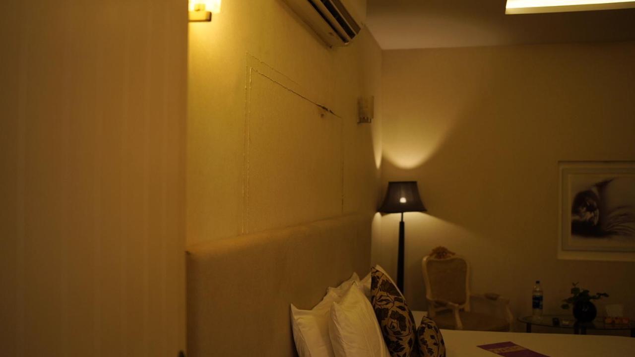 Hilton Bayview Lnn Hotel Karachi Ngoại thất bức ảnh