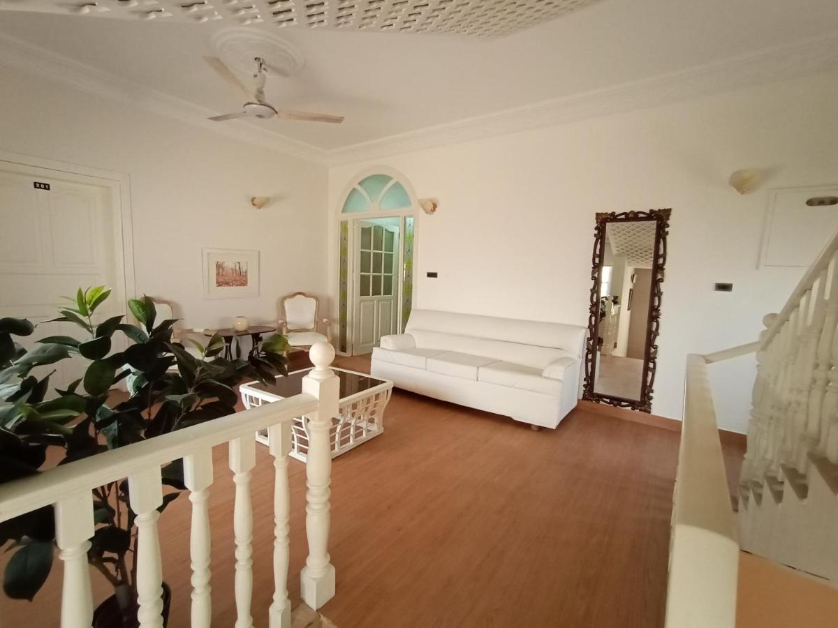 Hilton Bayview Lnn Hotel Karachi Ngoại thất bức ảnh