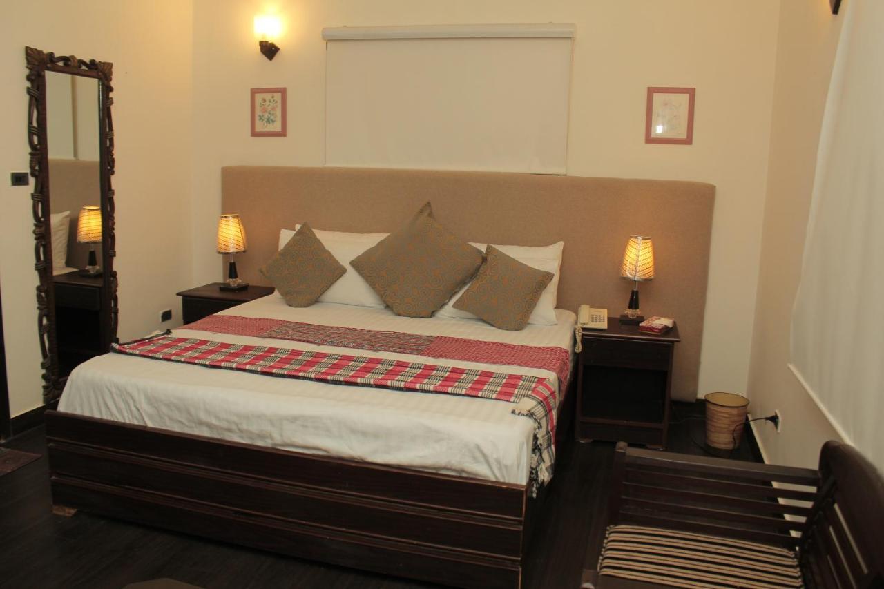 Hilton Bayview Lnn Hotel Karachi Ngoại thất bức ảnh